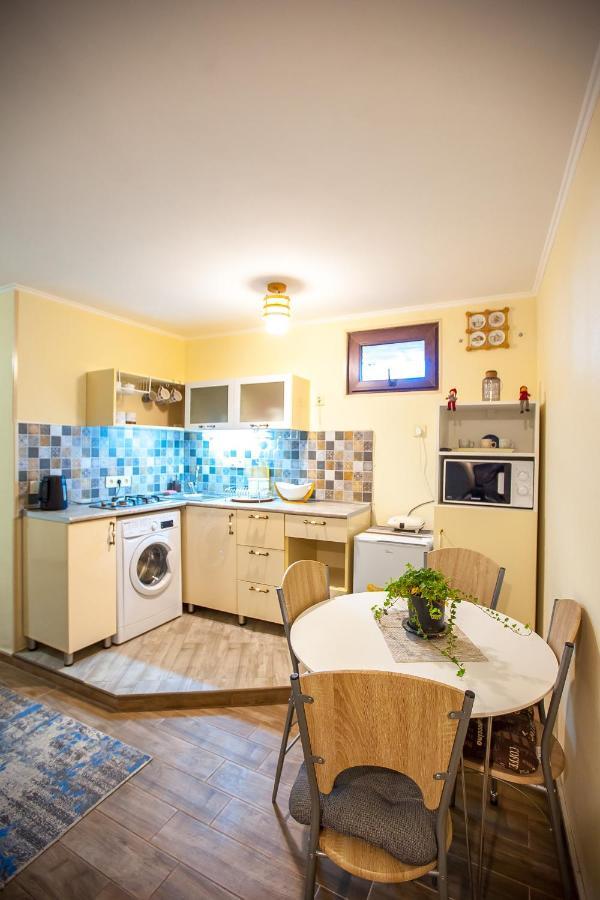 Apartments Beautiful Tbilisi On L.Meskhishvili Turn 1 Экстерьер фото